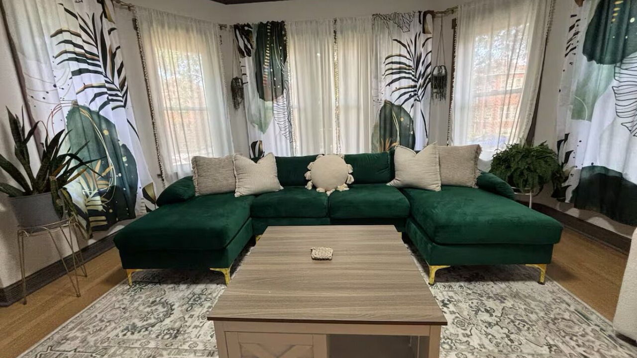 Photo of Livingroom in Berwyn
