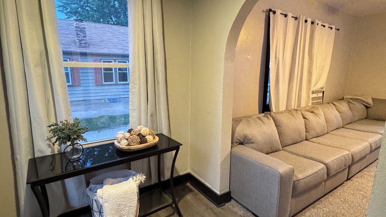 Photo of Livingroom in Pekin