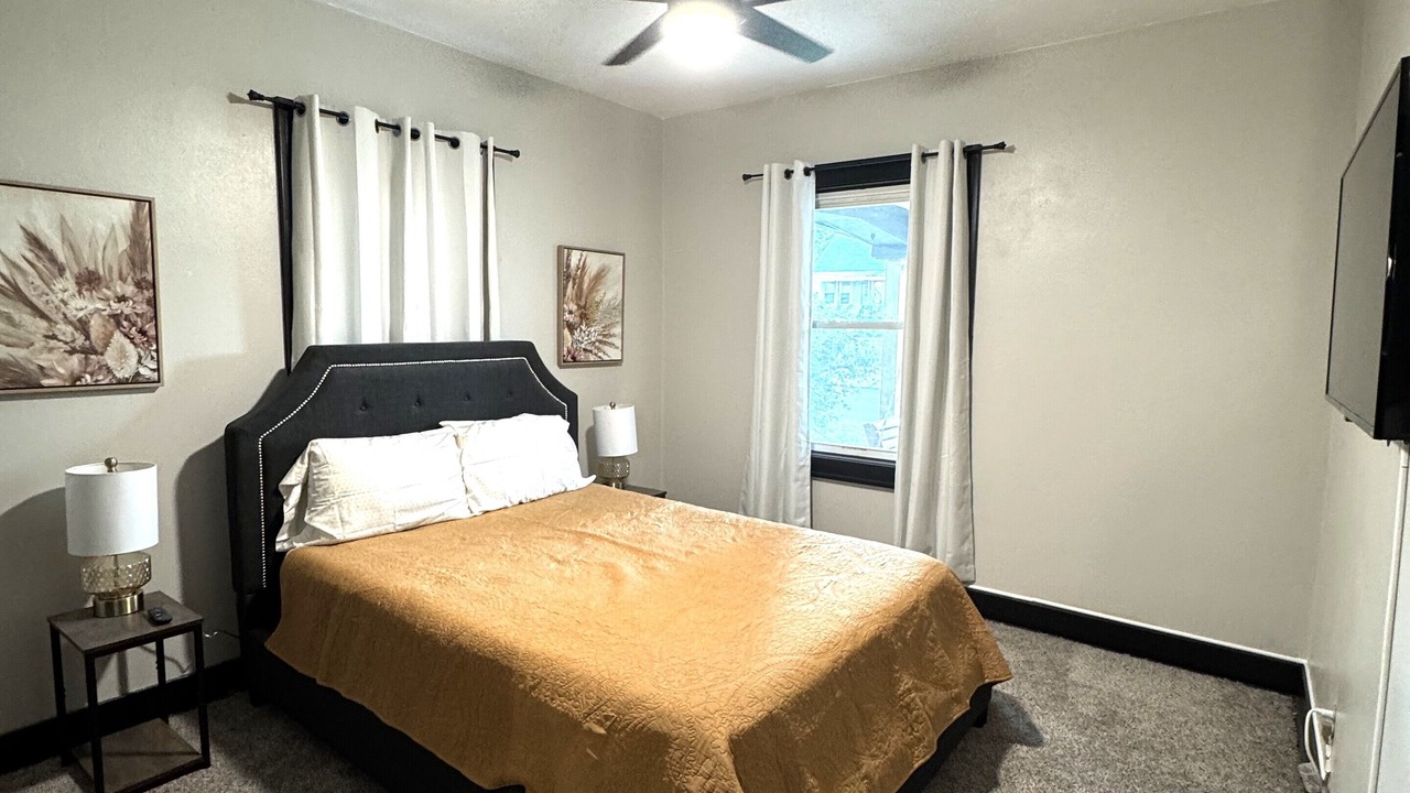 Photo of Bedroom in Pekin