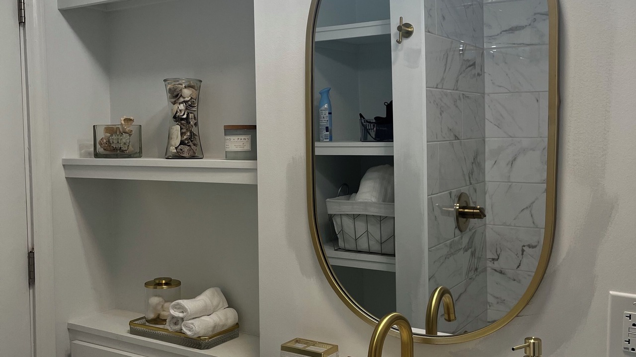 Photo of Bathroom in Des Plaines