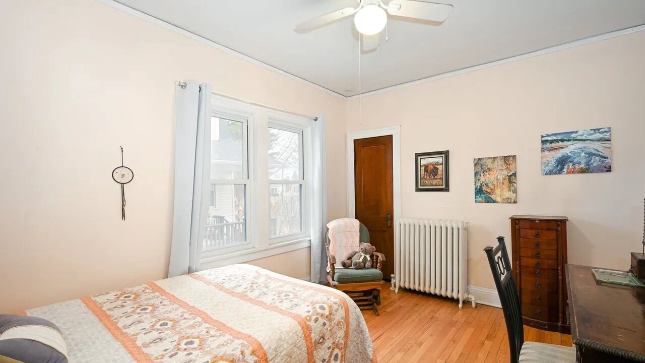 Photo of Bedroom in Lombard