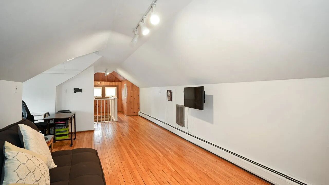 Photo of Livingroom in Lombard