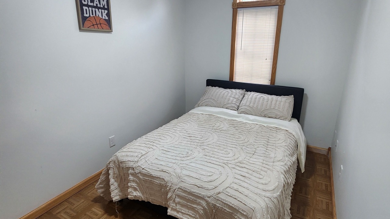 Photo of Bedroom in Mattoon