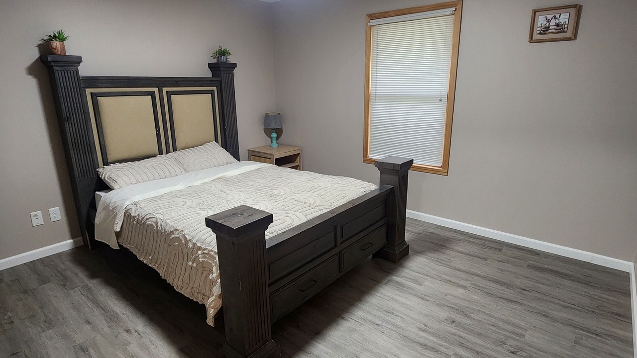 Photo of Bedroom in Mattoon