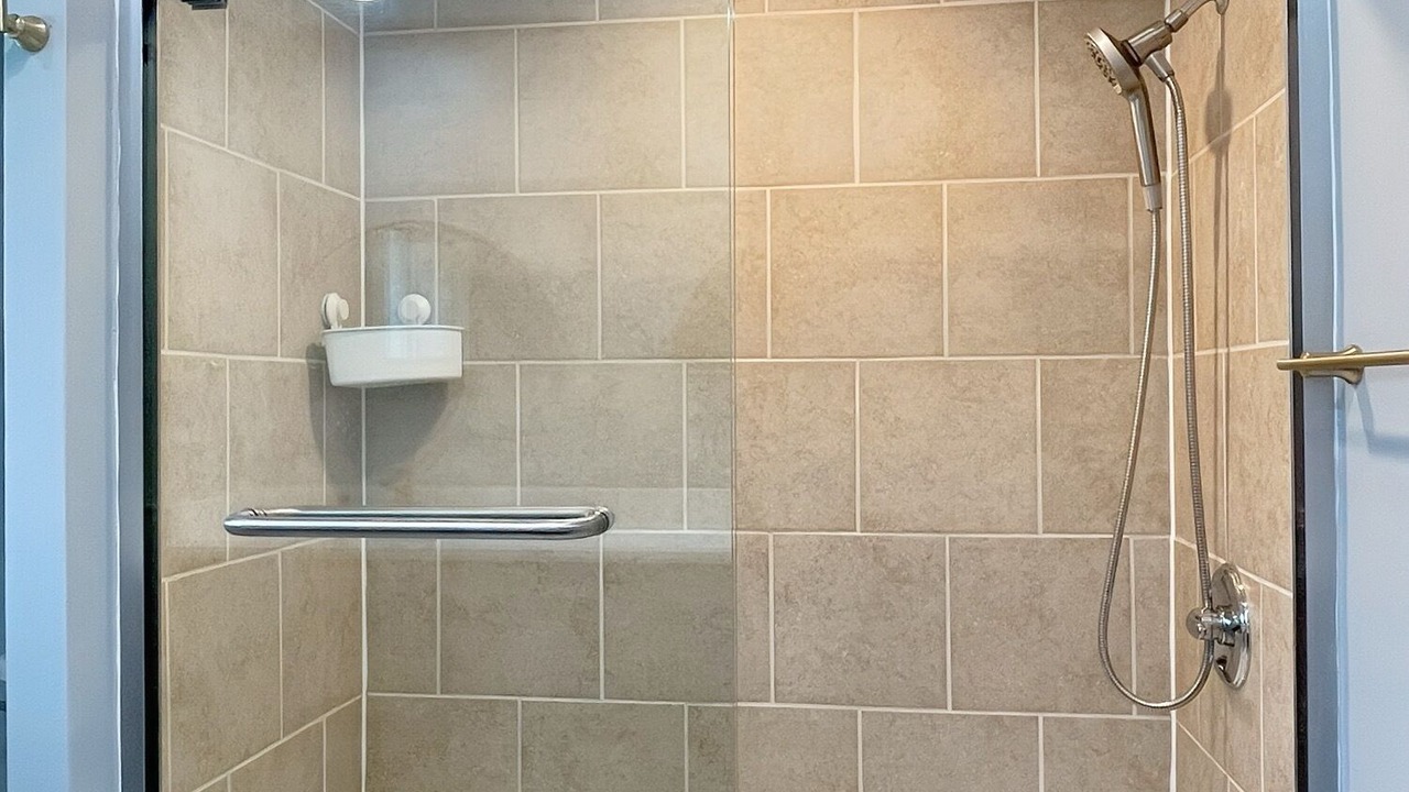 Photo of Bathroom in Forestview