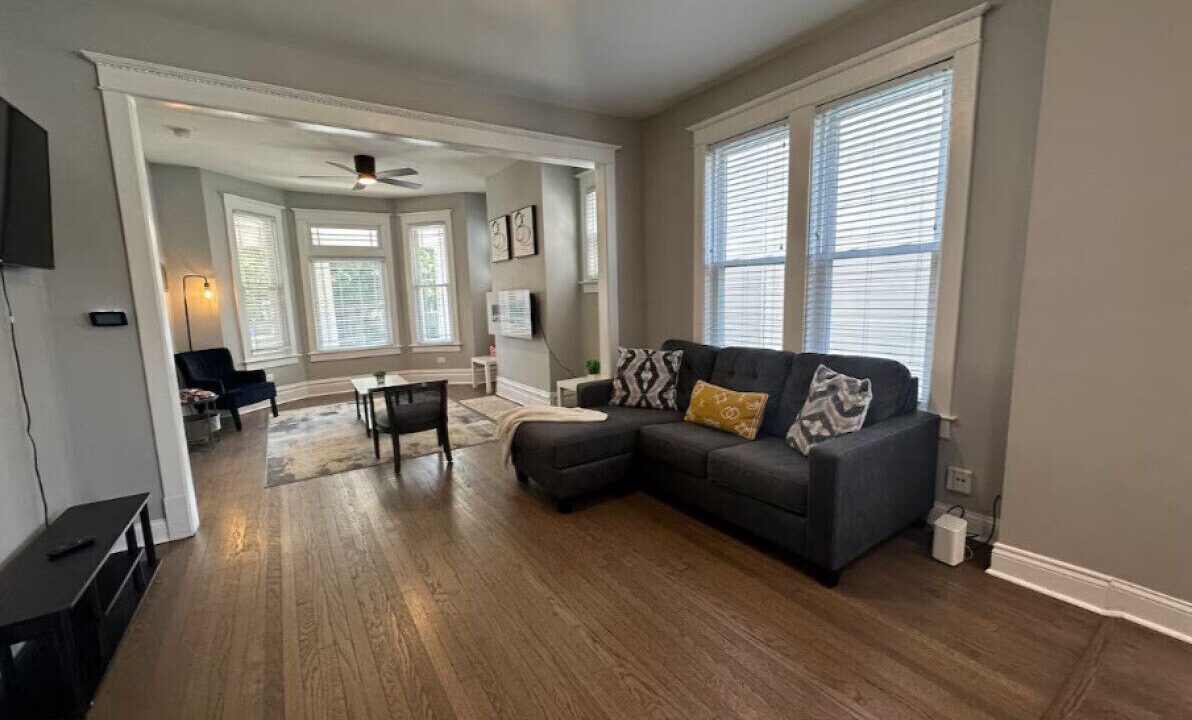 Photo of Livingroom in South Shore