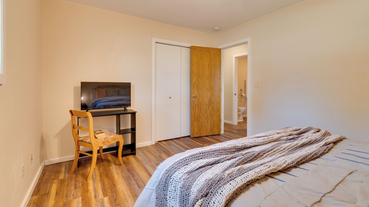 Photo of Bedroom in Montrose
