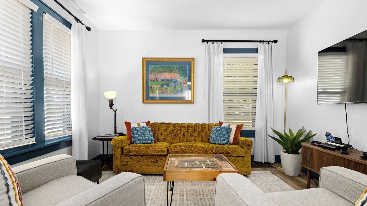 Photo of Livingroom in Bartonville