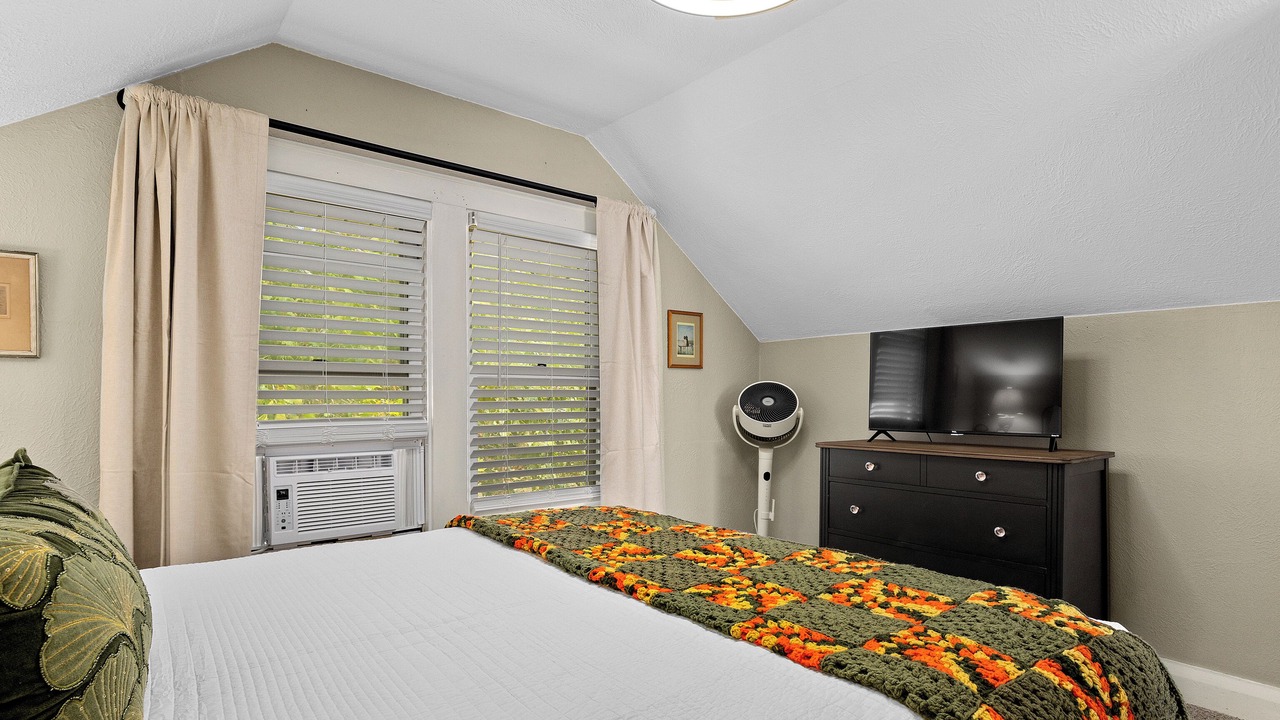 Photo of Bedroom in Bartonville