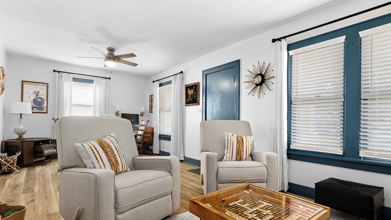 Photo of Livingroom in Bartonville