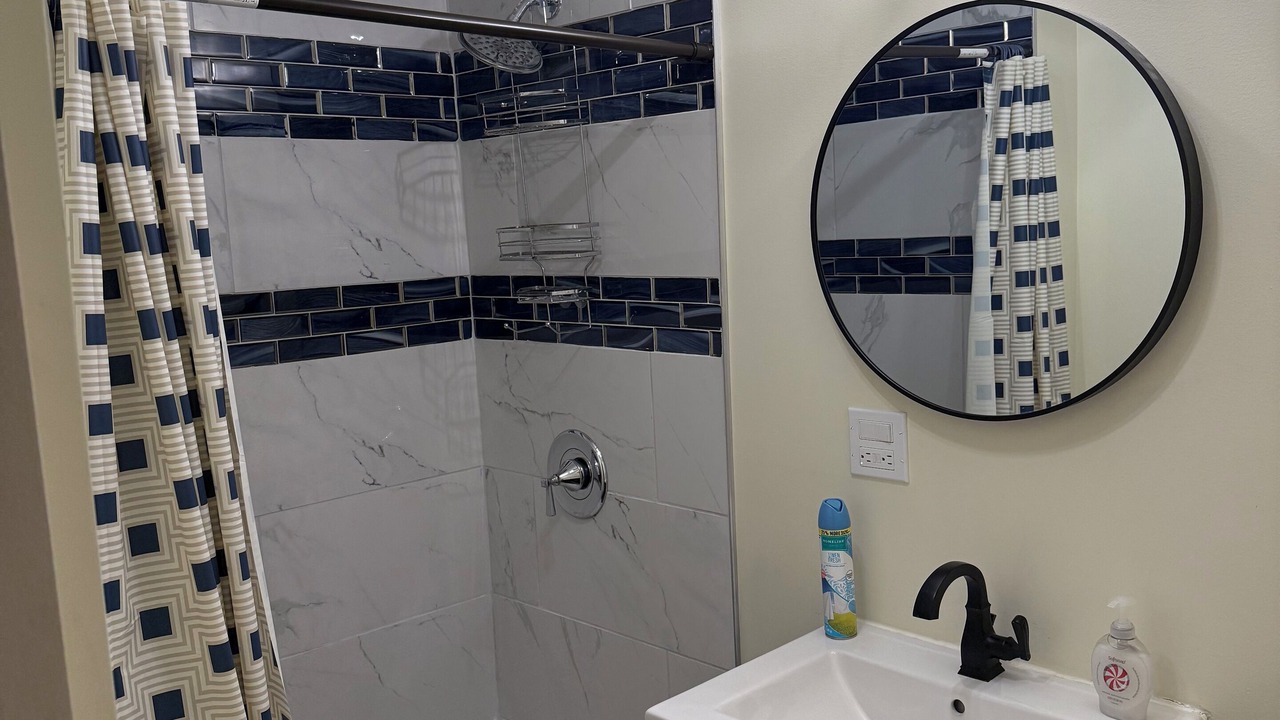 Photo of Bathroom in Chicago Heights