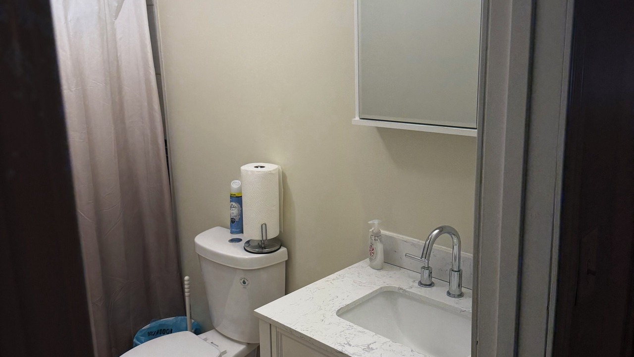 Photo of Bathroom in Chicago Heights