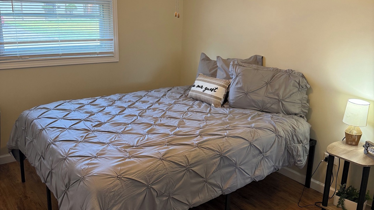 Photo of Bedroom in Chicago Heights