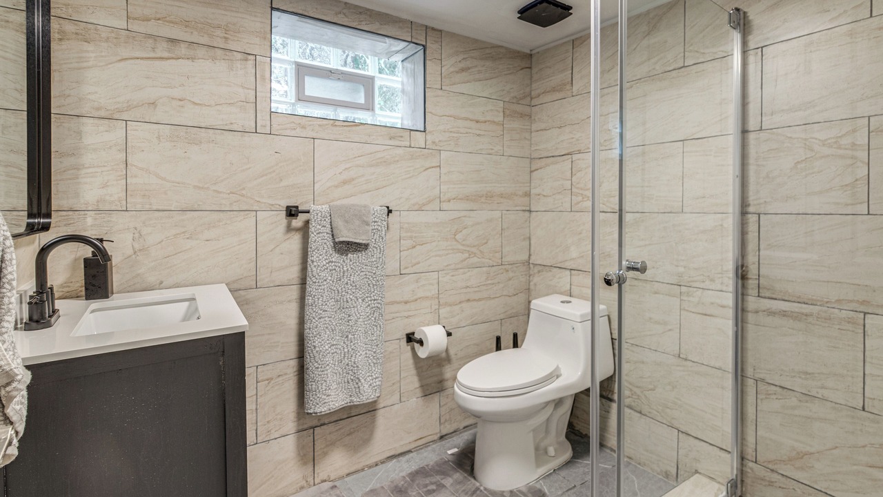 Photo of Bathroom in South Shore