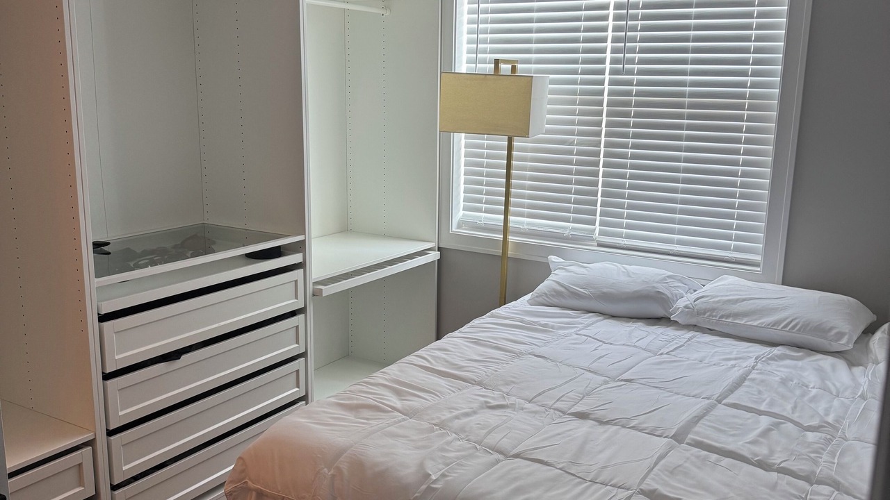 Photo of Bedroom in Kenwood