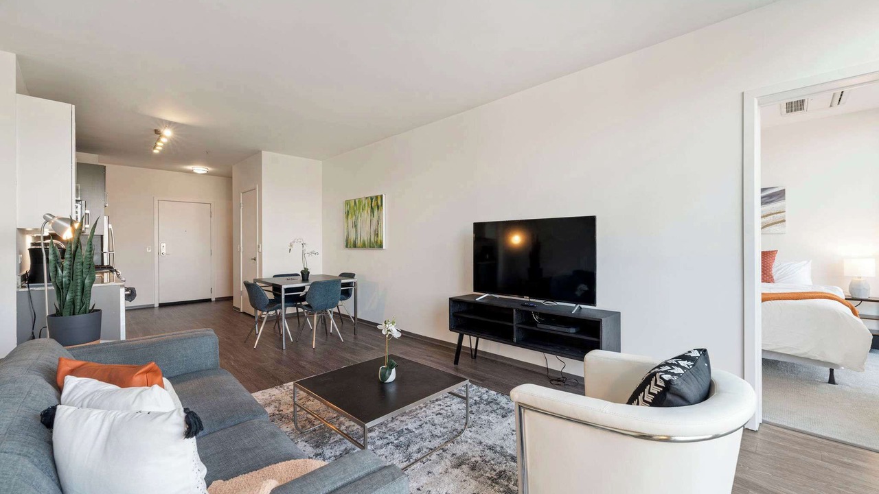 Photo of Livingroom in Palmer Square