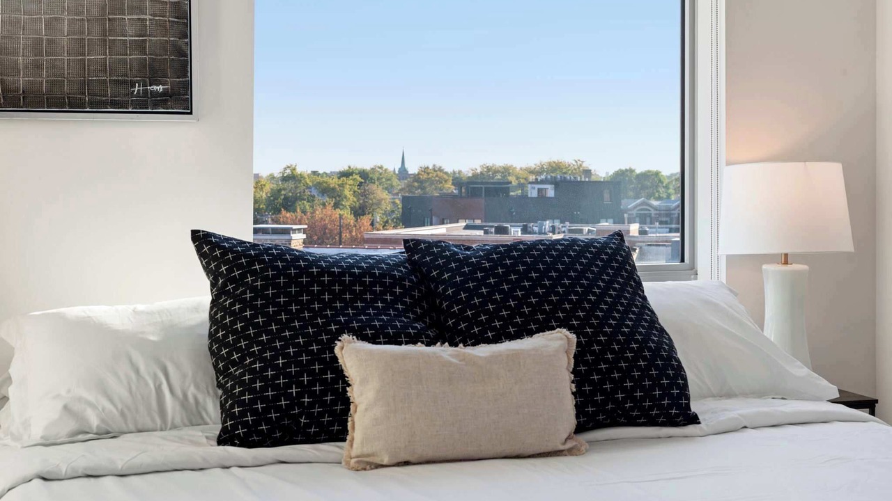 Photo of Bedroom in Palmer Square