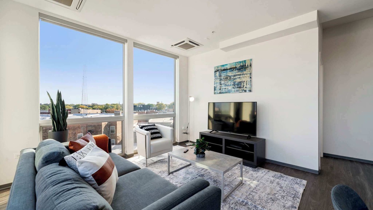 Photo of Livingroom in Palmer Square