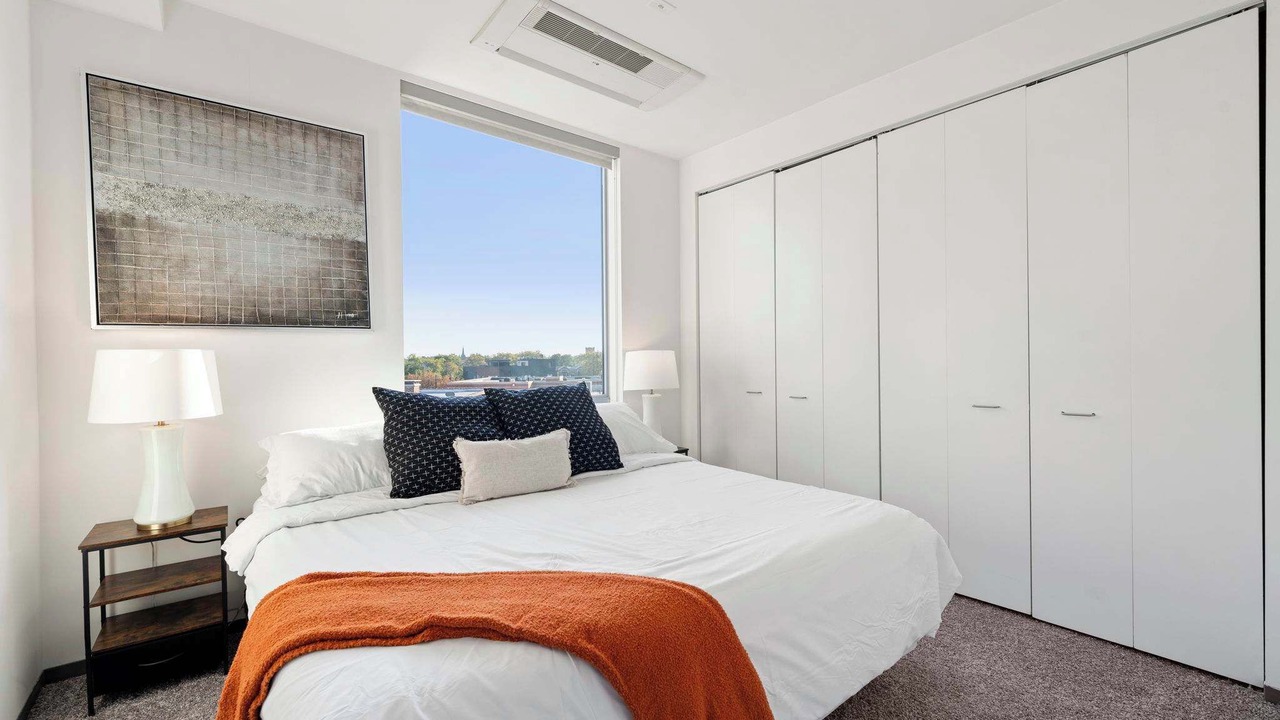 Photo of Bedroom in Palmer Square