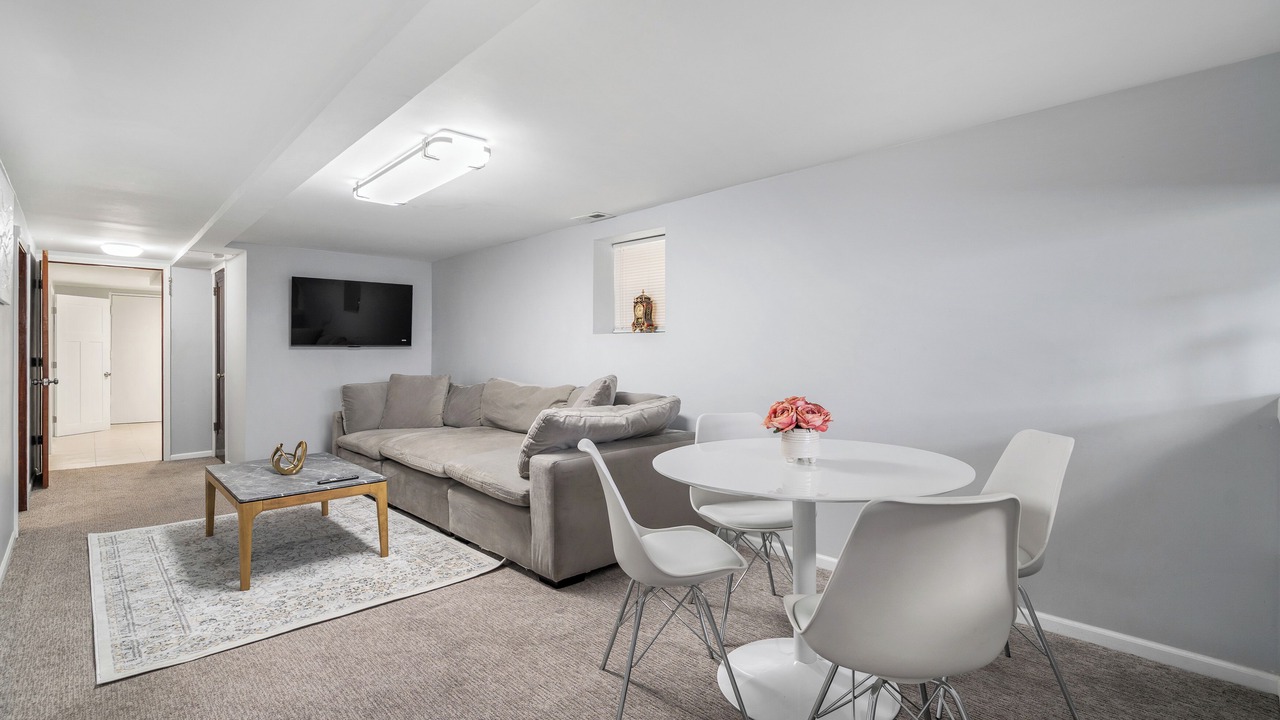 Photo of Livingroom in North Mayfair