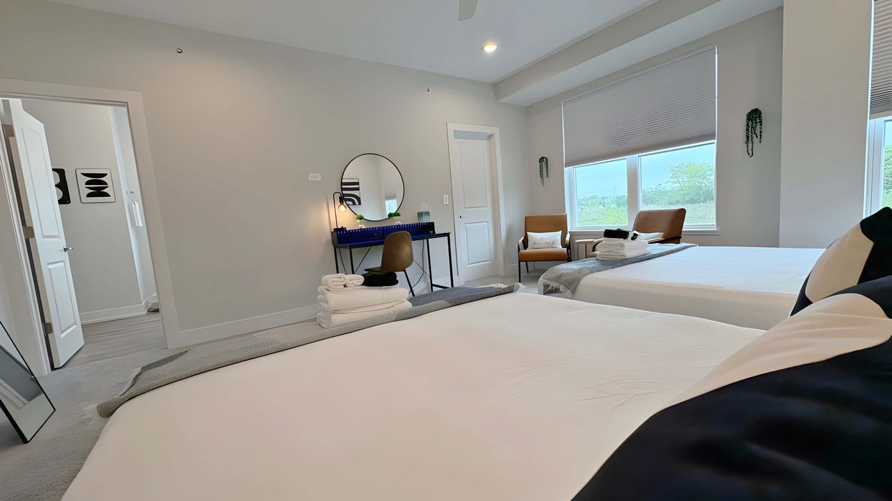 Photo of Bedroom in Warrenville