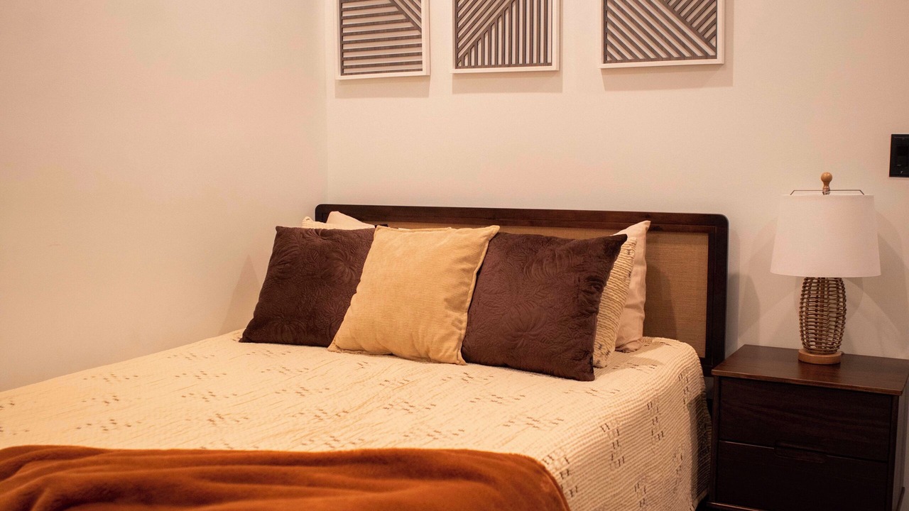 Photo of Bedroom in Bronzeville