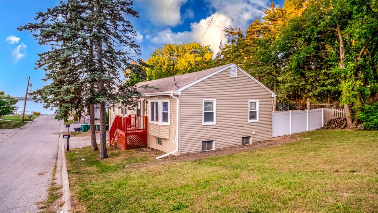 Photo of Outdoor in Fox Lake
