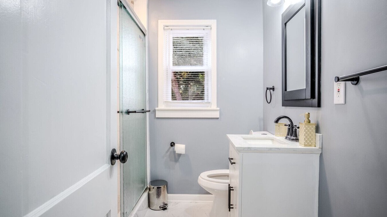 Photo of Bathroom in Fox Lake