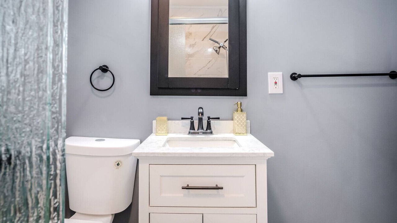 Photo of Bathroom in Fox Lake