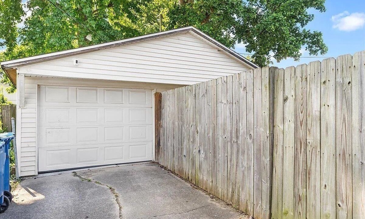 Photo of Outdoor in Springfield