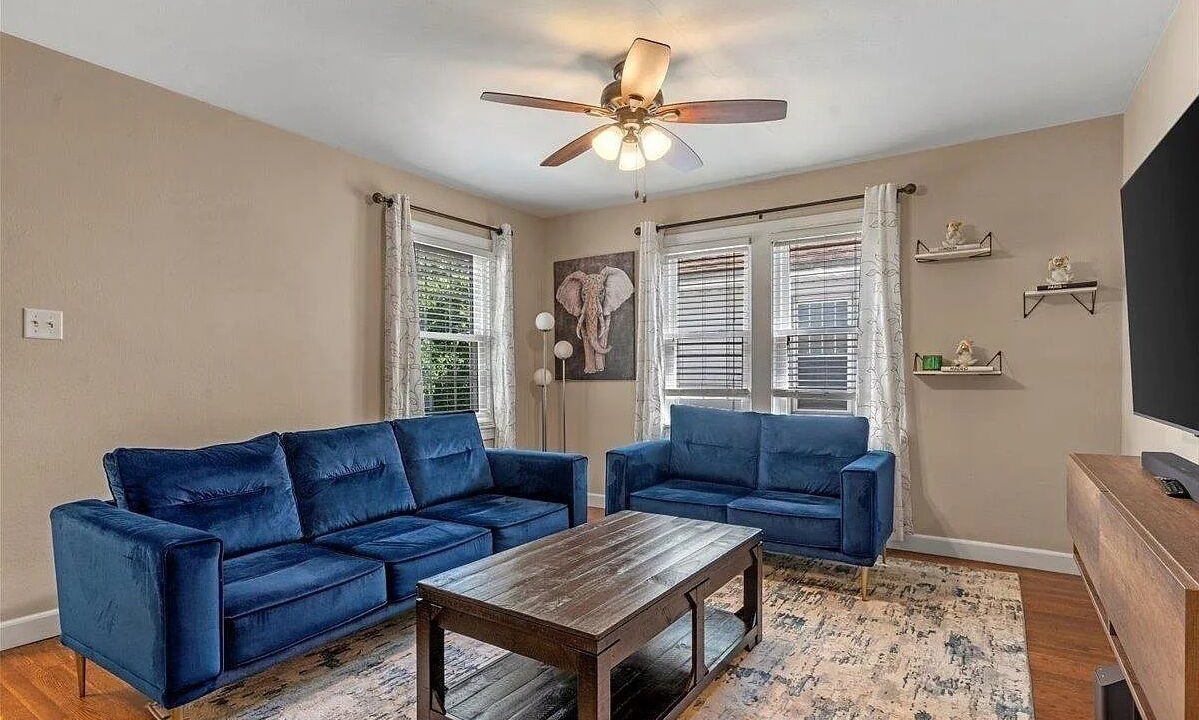 Photo of Livingroom in Springfield