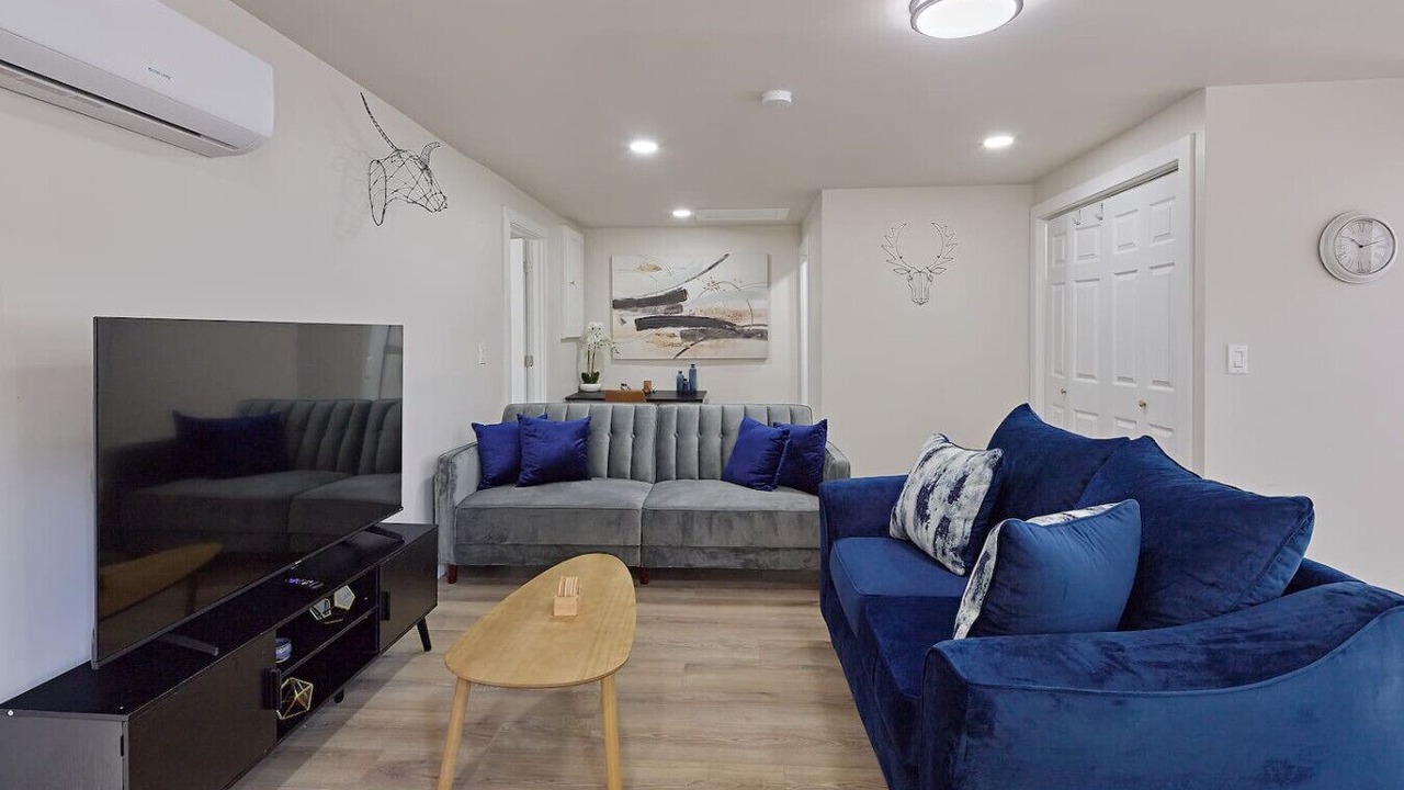 Photo of Livingroom in Dunlap