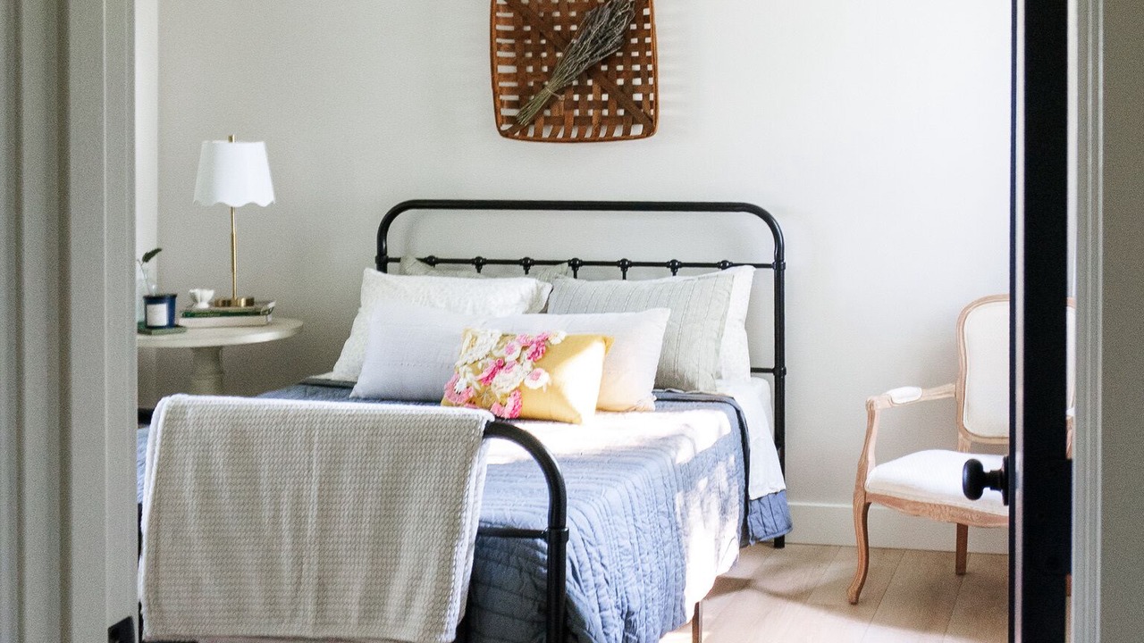 Photo of Bedroom in Sangamon County