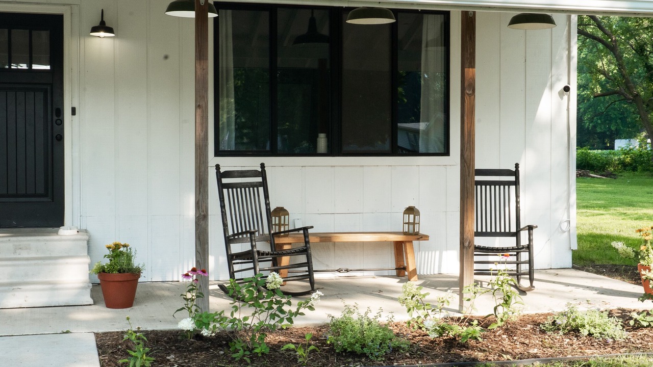 Photo of Patio Balcony in Sangamon County