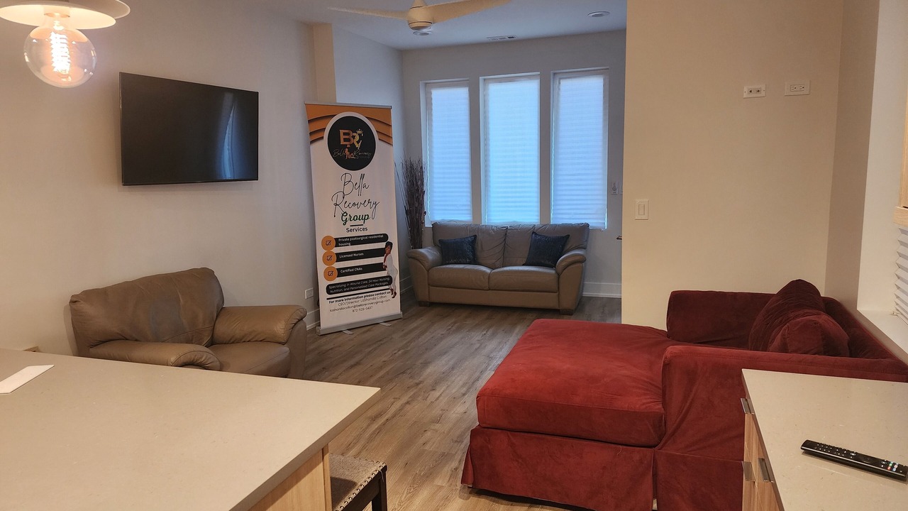 Photo of Livingroom in Woodlawn