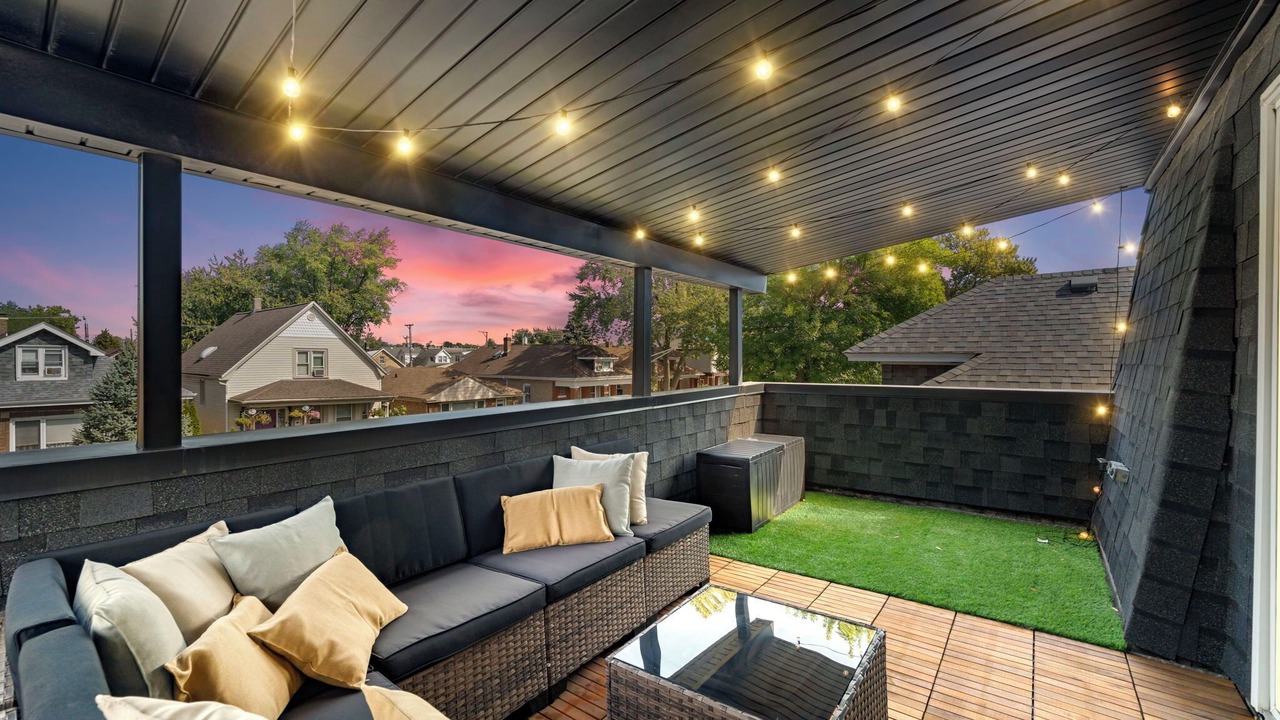 Photo of Patio Balcony in Chicago