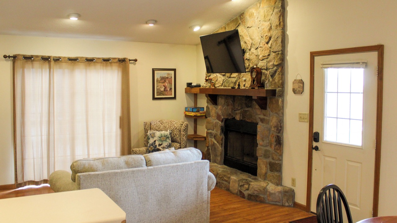 Photo of Livingroom in Makanda