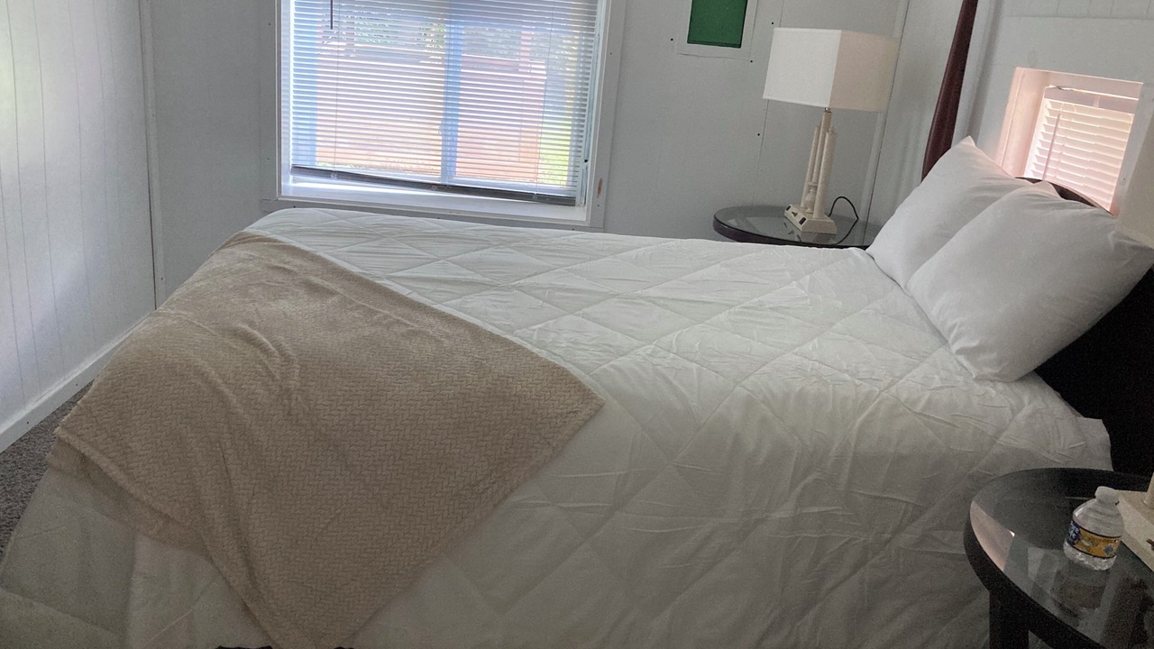 Photo of Bedroom in Glen Carbon