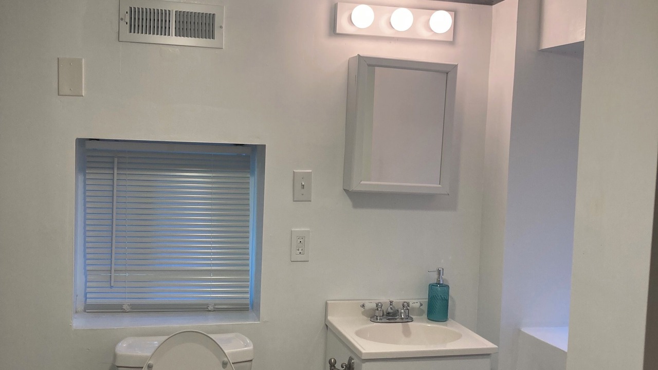 Photo of Bathroom in Glen Carbon