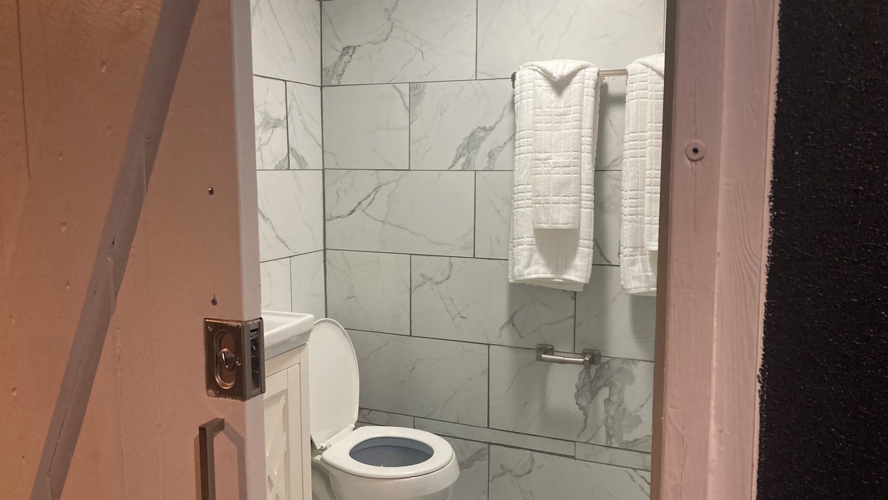 Photo of Bathroom in Glen Carbon