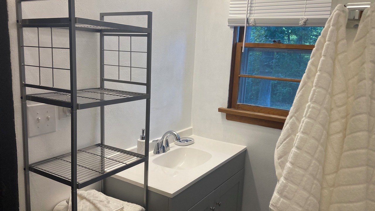 Photo of Bathroom in Glen Carbon