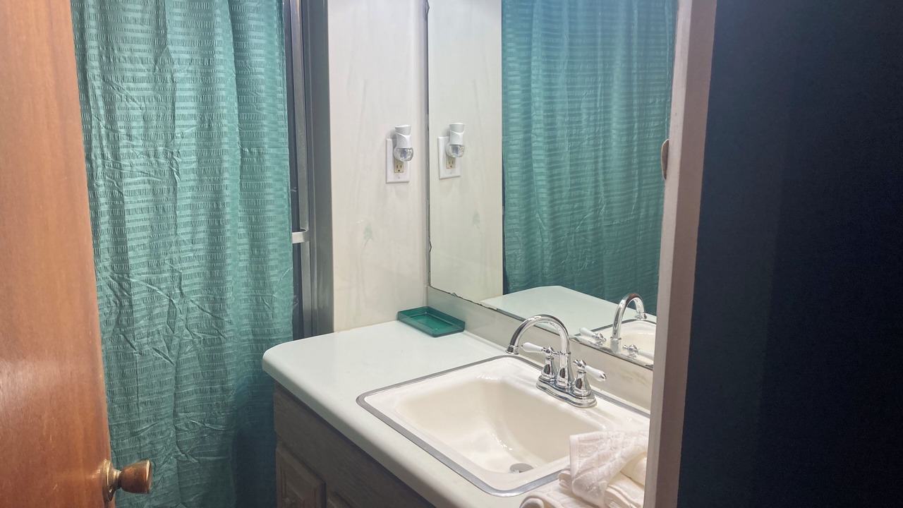 Photo of Bathroom in Glen Carbon
