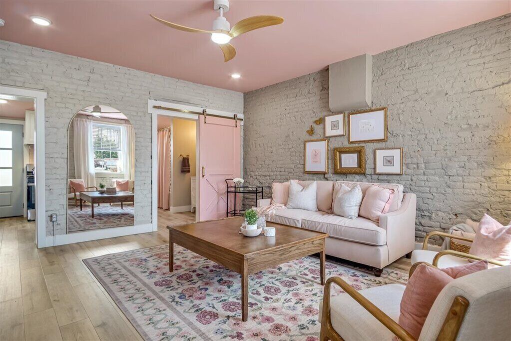 Photo of Livingroom in Waterloo
