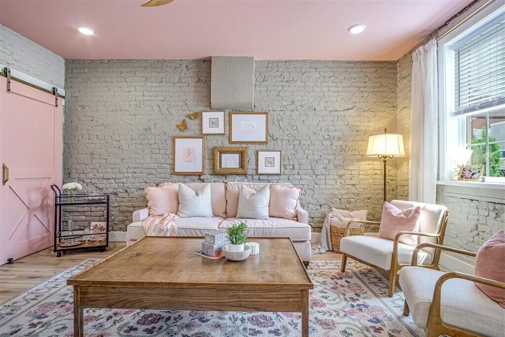 Photo of Livingroom in Waterloo