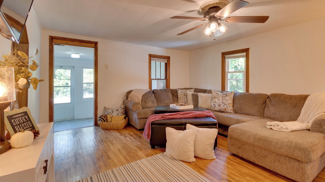 Photo of Livingroom in Toledo