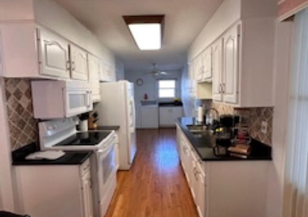 Photo of Kitchen in Elk Grove Village