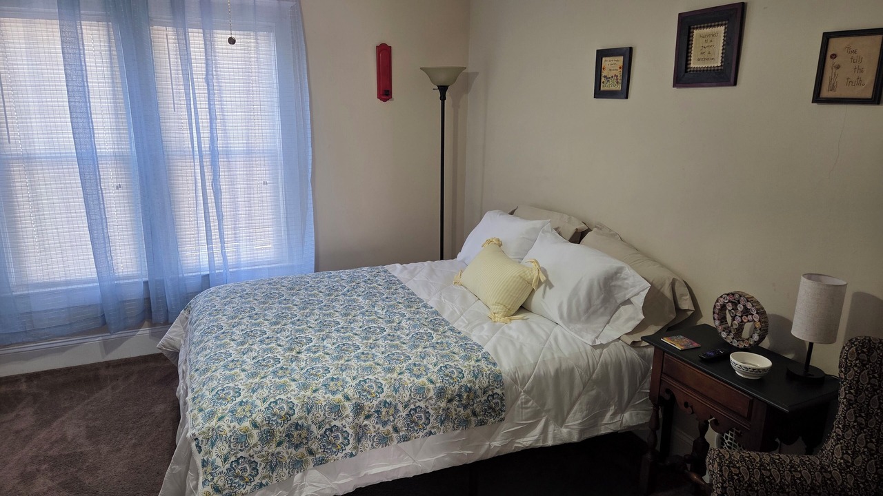 Photo of Bedroom in Springfield