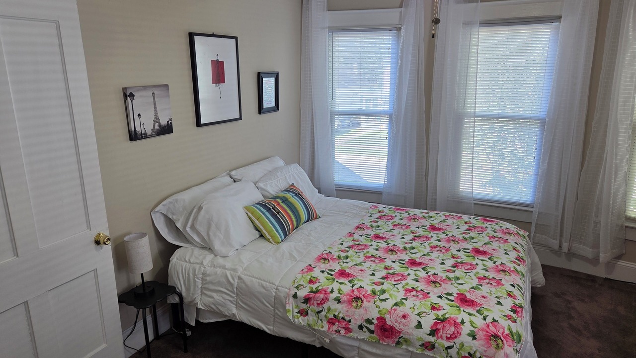 Photo of Bedroom in Springfield