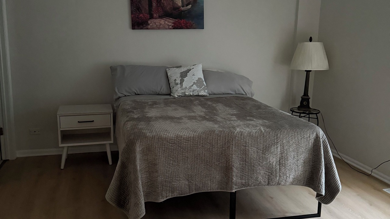 Photo of Bedroom in Gurnee