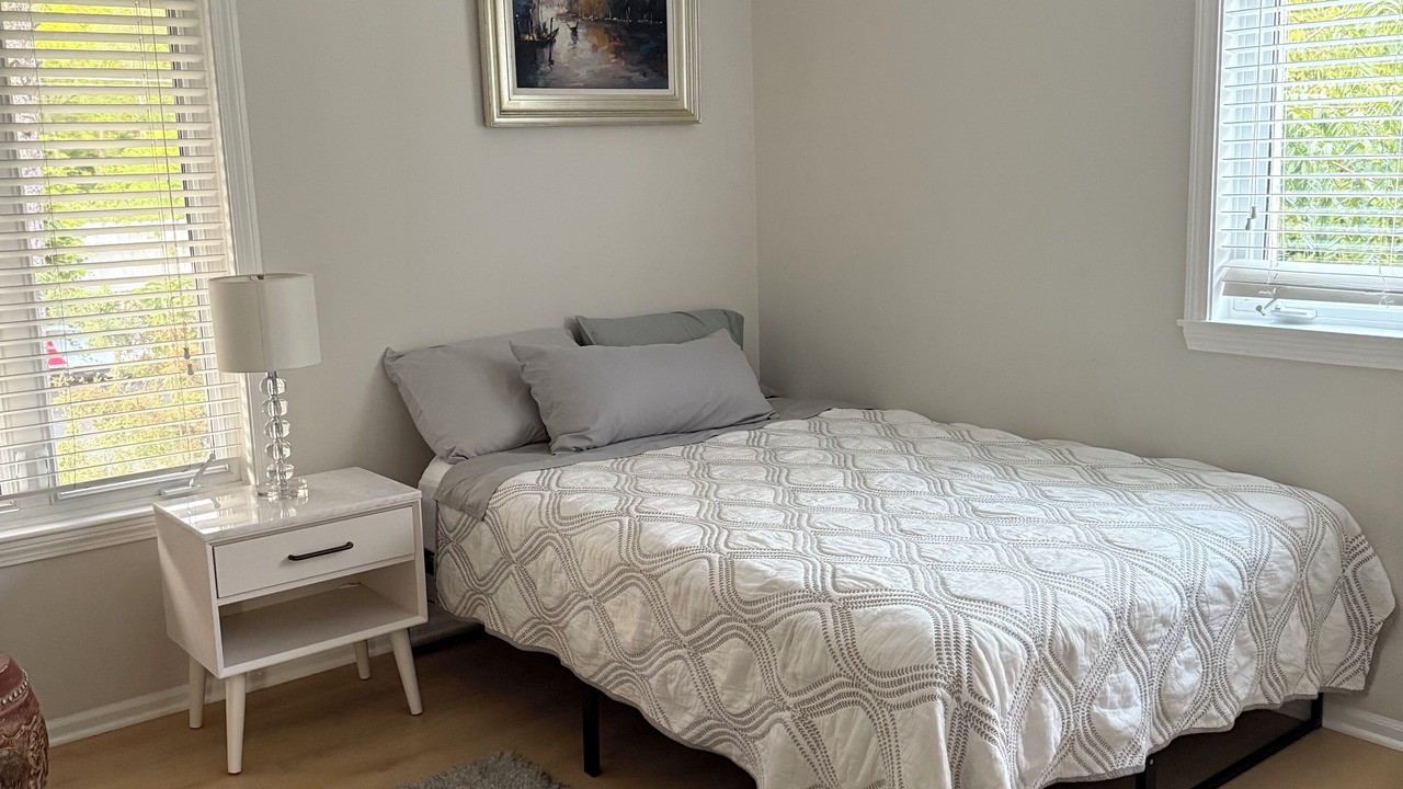 Photo of Bedroom in Gurnee